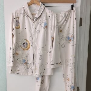 Women's Soft Cream Pajamas with Astrology Print Postpartum Maternity Nursery XL